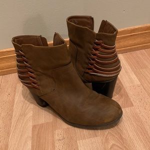 Size 9 Heeled Booties